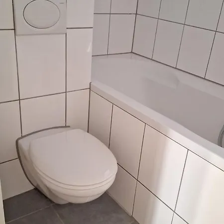 4 Betten Bad Wc Ideal Fuer Kurzaufenthalt