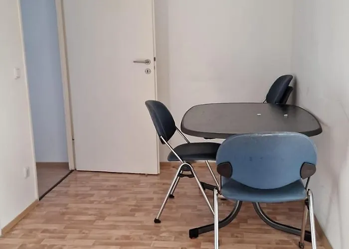 Lejlighed 4 Betten Bad Wc Ideal Fuer Kurzaufenthalt Wulfrath